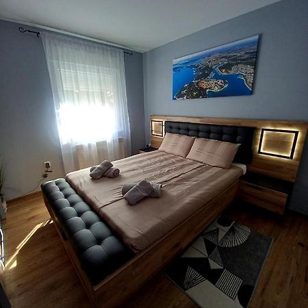 Apartman Barbara Apartment Pula Exterior photo